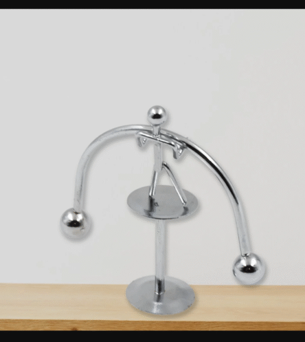 Mini Steel Balance Toy (1 Pc): Desk Decor, Perpetual Motion, Physics Toy - Image 5